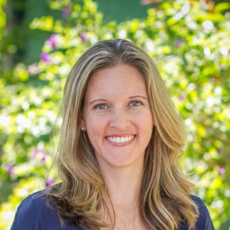 Portrait of Libby Smiley